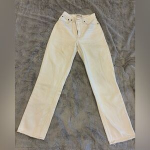 Abercrombie & Fitch 90’s Straight Ultra High Rise Jean. Curve Love. Size 26 R
